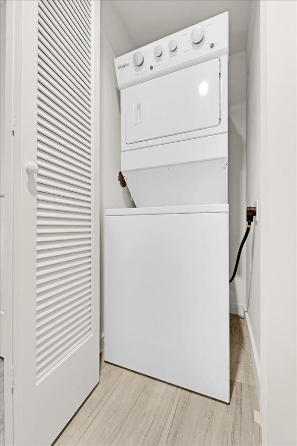 Devereaux Miami Luxury One-Bedroom And Studios Luaran gambar