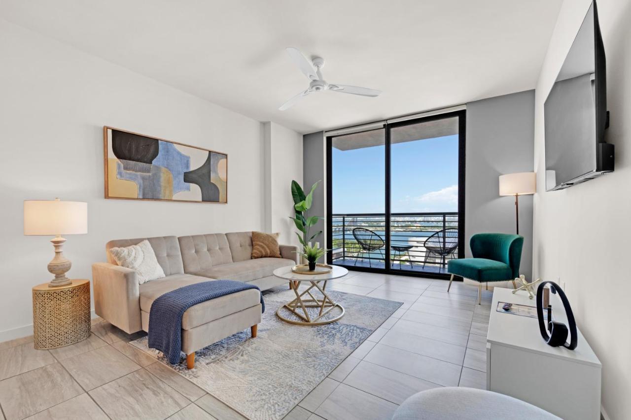 Devereaux Miami Luxury One-Bedroom And Studios Luaran gambar